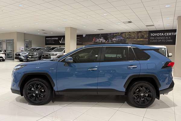 2025 Toyota RAV4 Cruiser AXAH52R