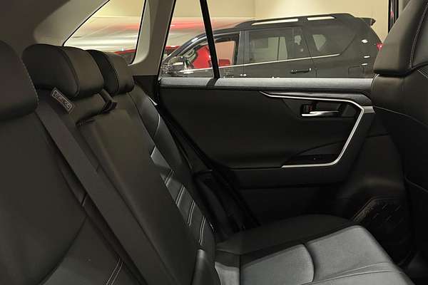 2025 Toyota RAV4 Cruiser AXAH52R