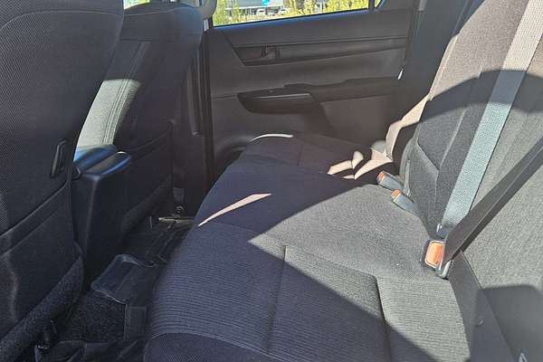 2024 Toyota Hilux SR GUN126R 4X4