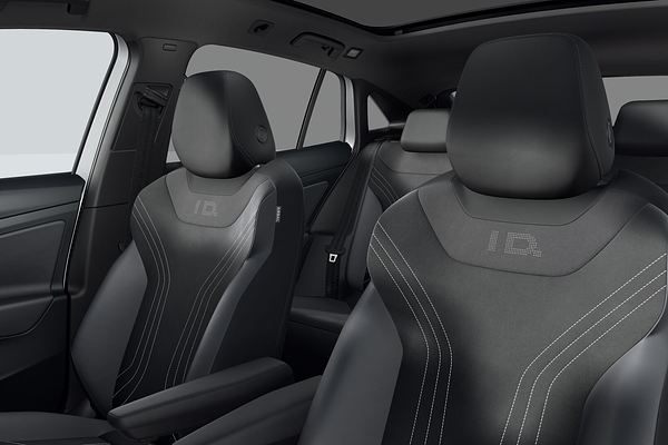 2025 Volkswagen ID.5 Pro E2