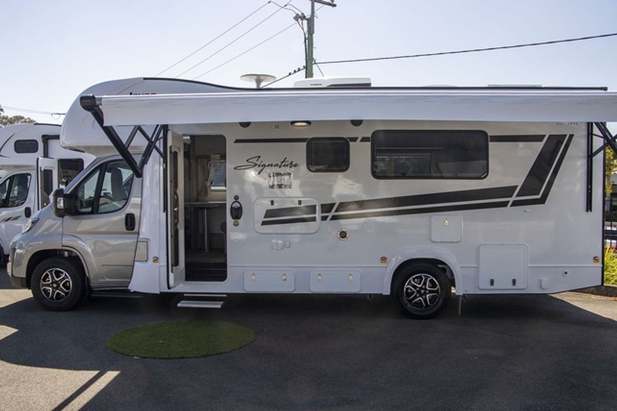 2025 Jayco SIGNATURE MOTORHOME FA.25-1.SG-MY25