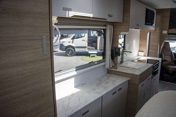 2025 Jayco SIGNATURE MOTORHOME FA.25-1.SG-MY25