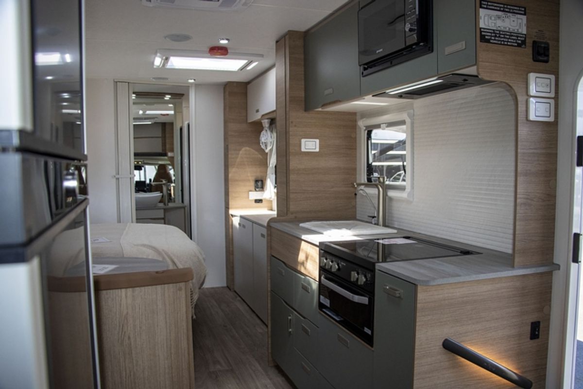 2025 Jayco SIGNATURE MOTORHOME FA.25-3.SG-MY25