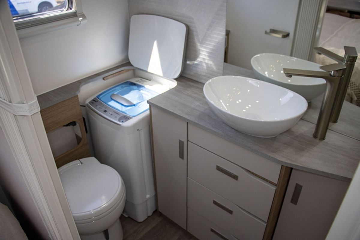 2025 Jayco SIGNATURE MOTORHOME FA.25-3.SG-MY25