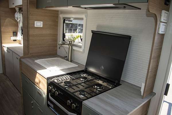 2025 Jayco SIGNATURE MOTORHOME FA.25-3.SG-MY25