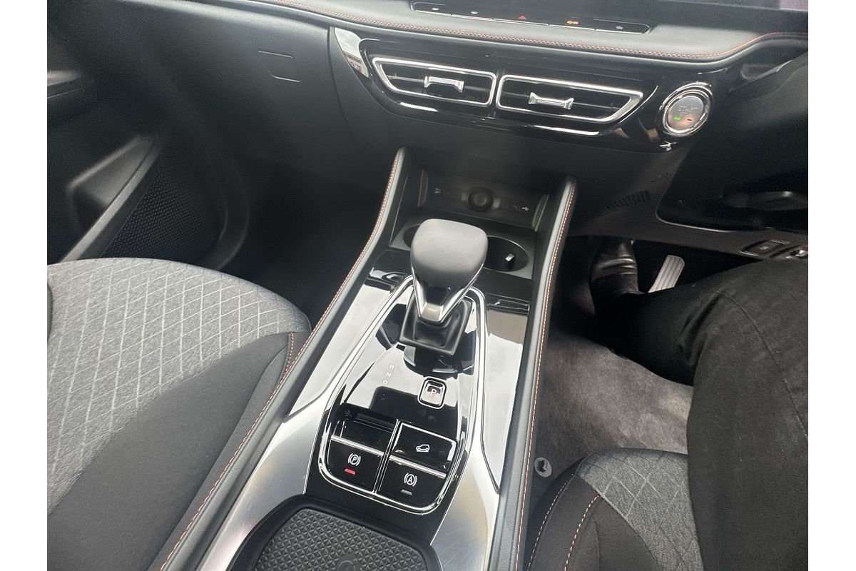 2025 MG HS Super Hybrid AS33H