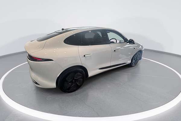 2025 MG IM6 Premium S12L