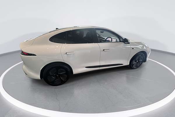 2025 MG IM6 Premium S12L