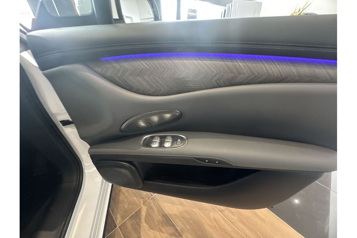 2025 MG IM6 Premium S12L