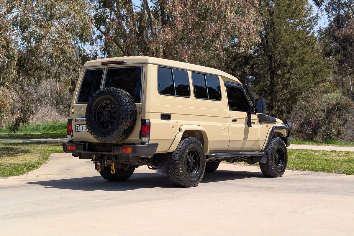 2022 Toyota Landcruiser GXL Troopcarrier VDJ78R