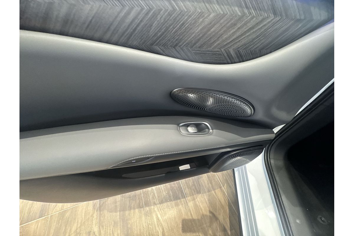 2025 MG IM6 Premium S12L