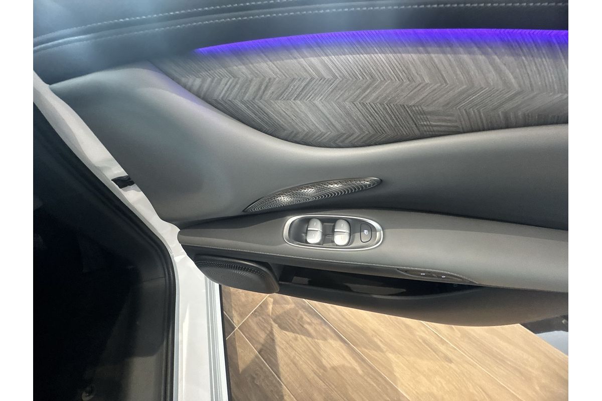 2025 MG IM6 Premium S12L