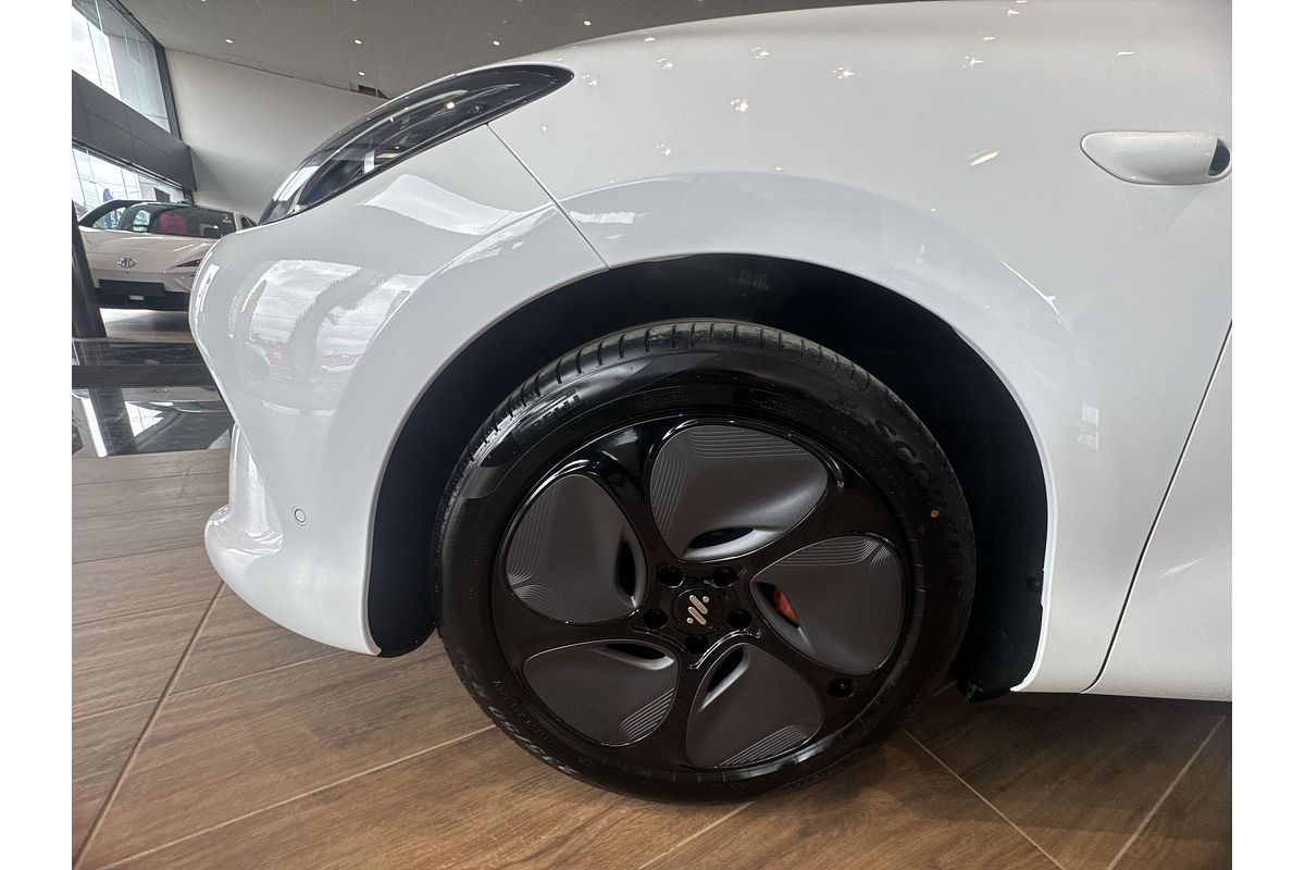 2025 MG IM6 Premium S12L