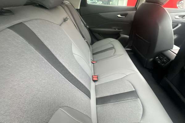 2025 MG MGS5 EV Essence 62 ZS3EM