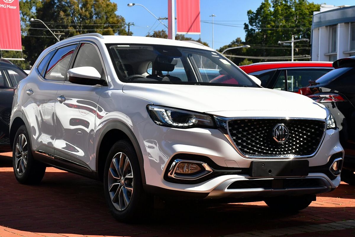 2024 MG HS Vibe SAS23