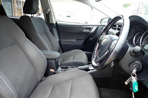 2016 Toyota Corolla Ascent Sport ZRE182R