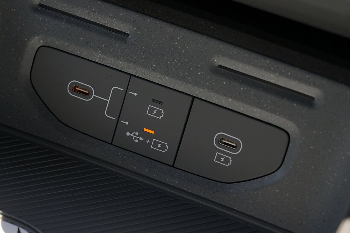 2025 Kia Tasman X-Line TK 4X4