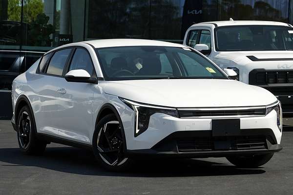 2025 Kia K4 Sport+ CL4m