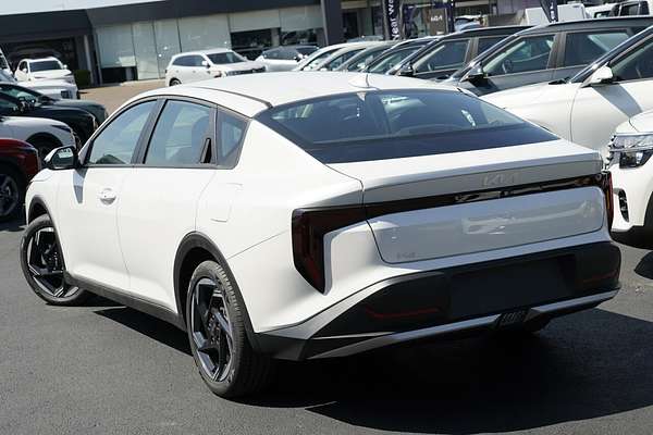 2025 Kia K4 Sport+ CL4m