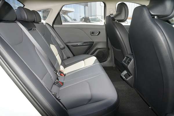 2025 Kia K4 Sport+ CL4m
