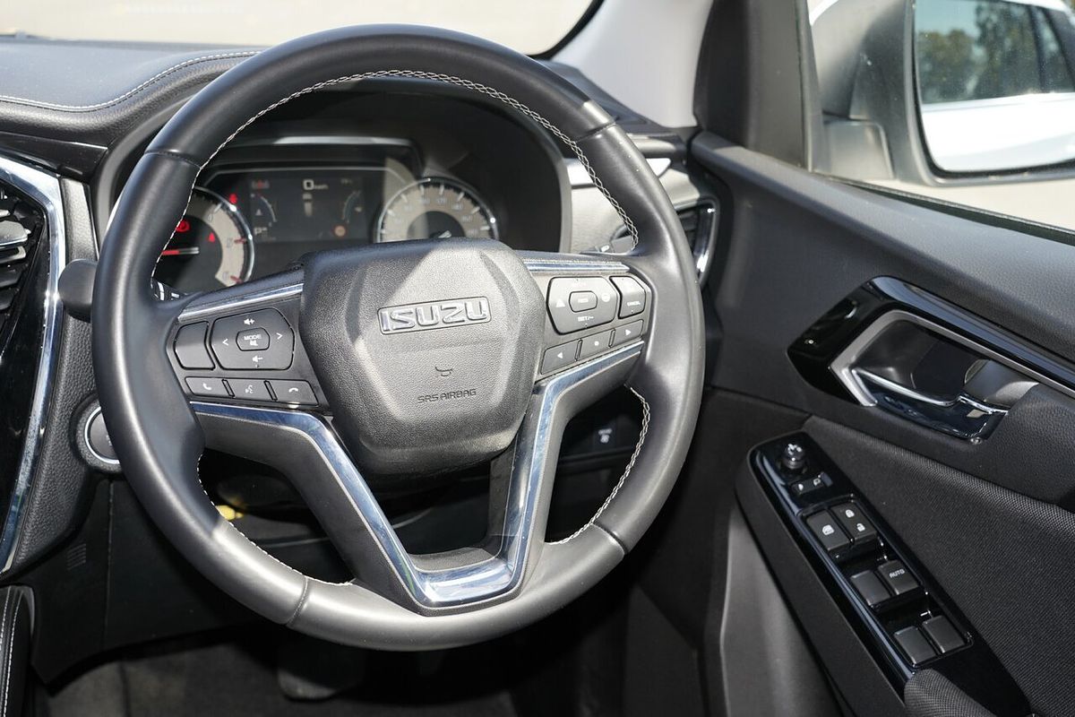 2023 Isuzu MU-X LS-U