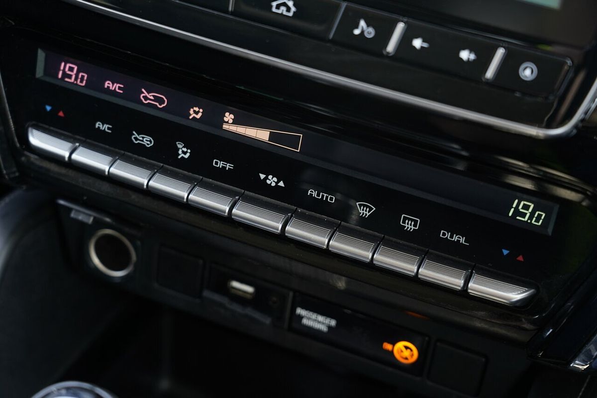 2023 Isuzu MU-X LS-U