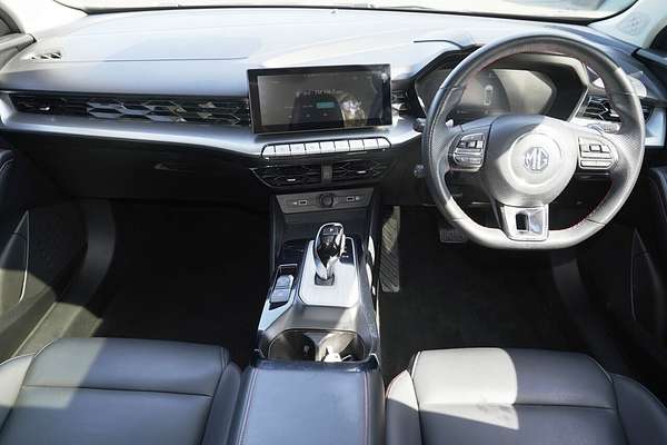 2024 MG MG5 Essence