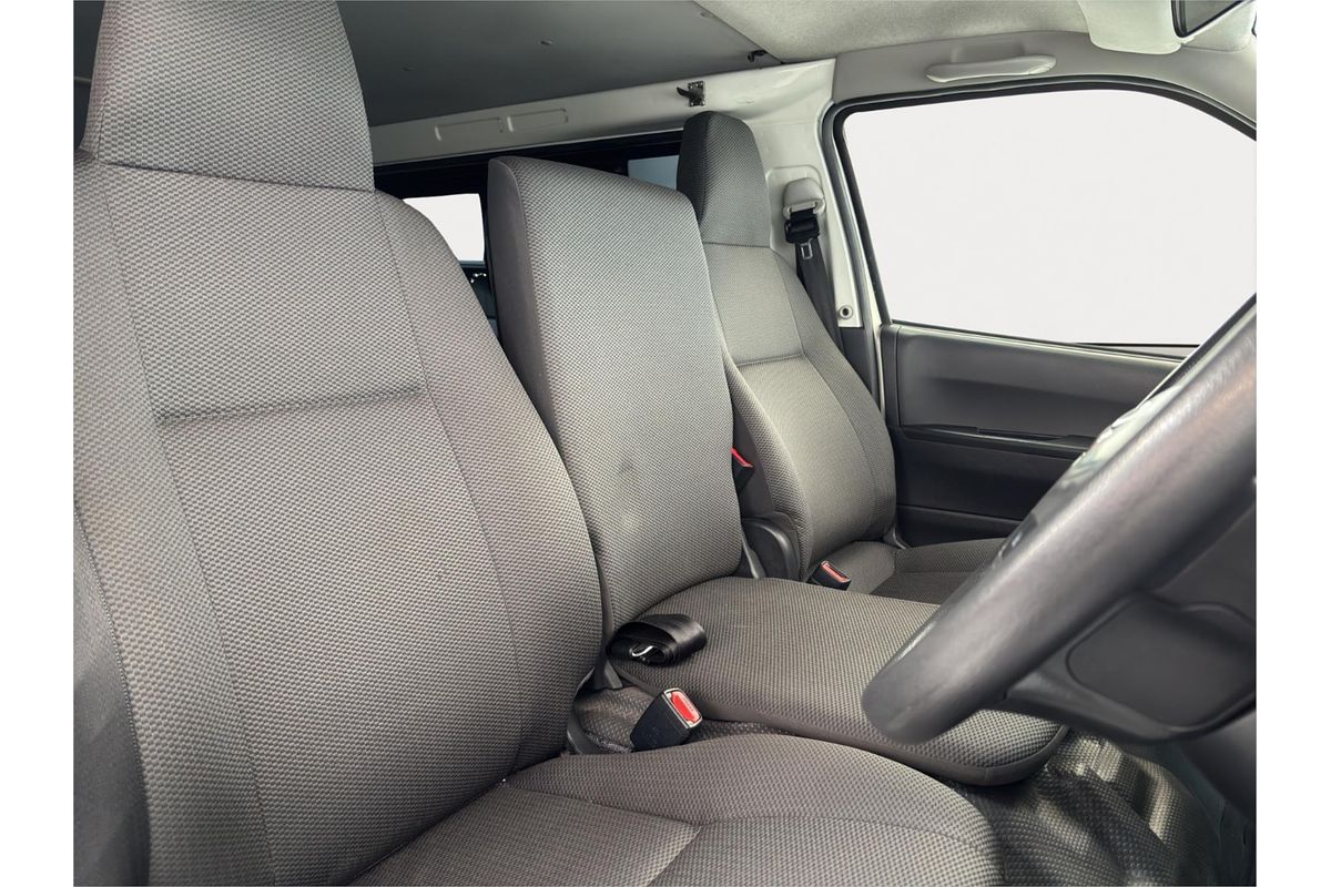 2020 Toyota Hiace Long DX