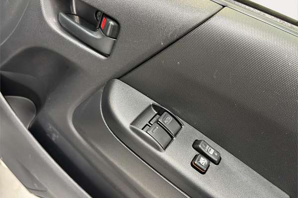 2020 Toyota Hiace Long DX