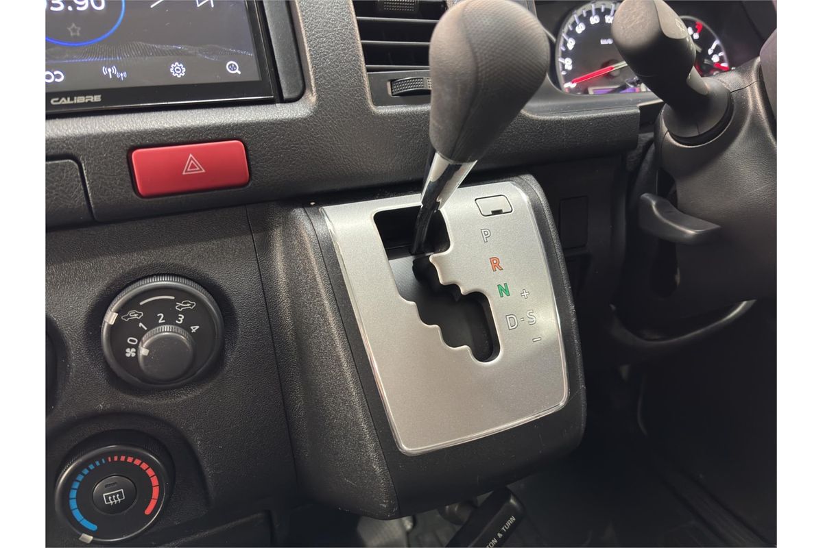2020 Toyota Hiace Long DX