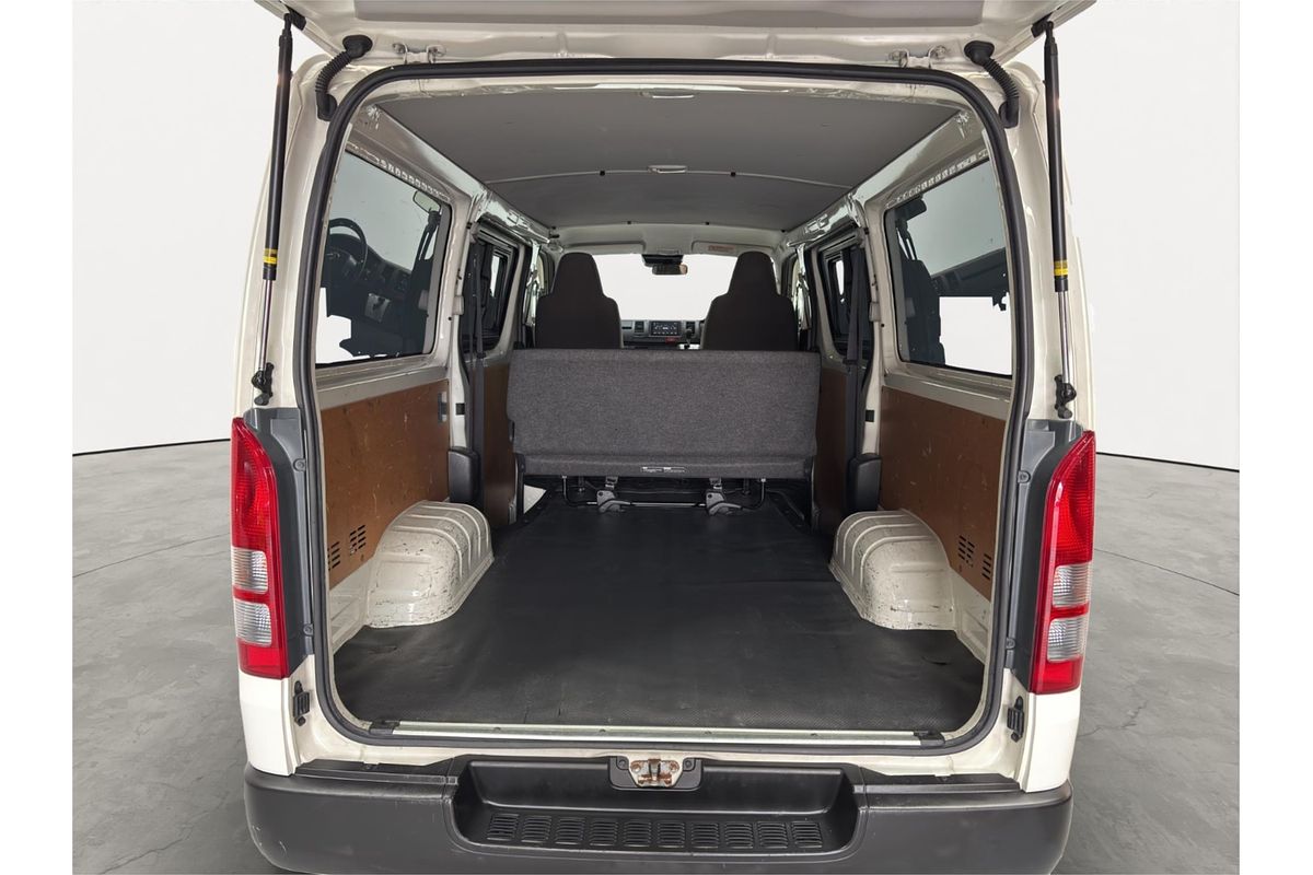 2020 Toyota Hiace Long DX