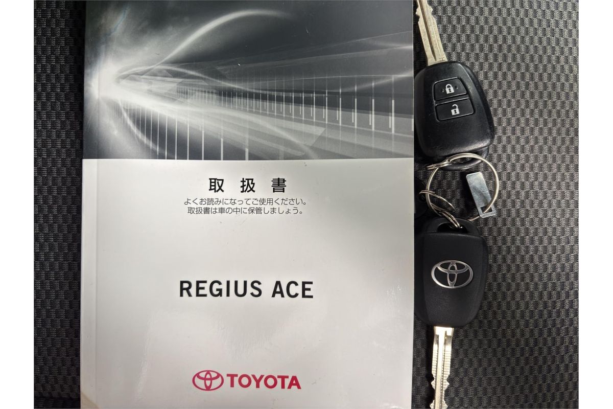 2020 Toyota Hiace Long DX