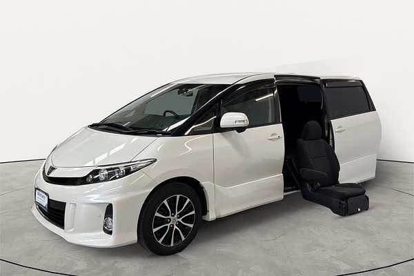 2016 Toyota Estima Aeras Welcab
