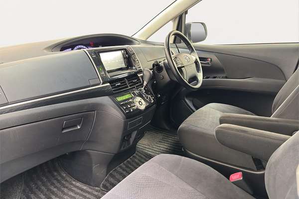 2016 Toyota Estima Aeras Welcab