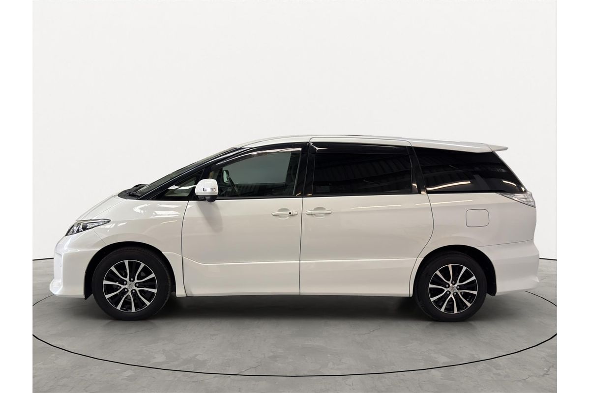 2016 Toyota Estima Aeras Welcab