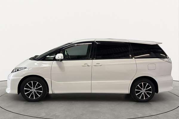 2016 Toyota Estima Aeras Welcab