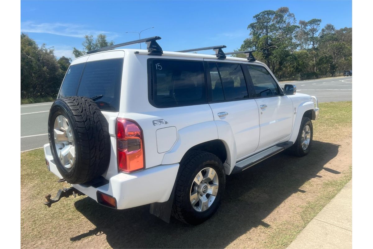 2010 Nissan Patrol ST GU 7
