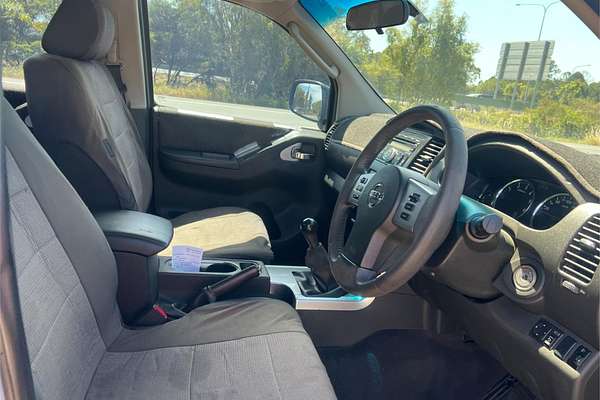 2010 Nissan Navara ST-X D40 4X4
