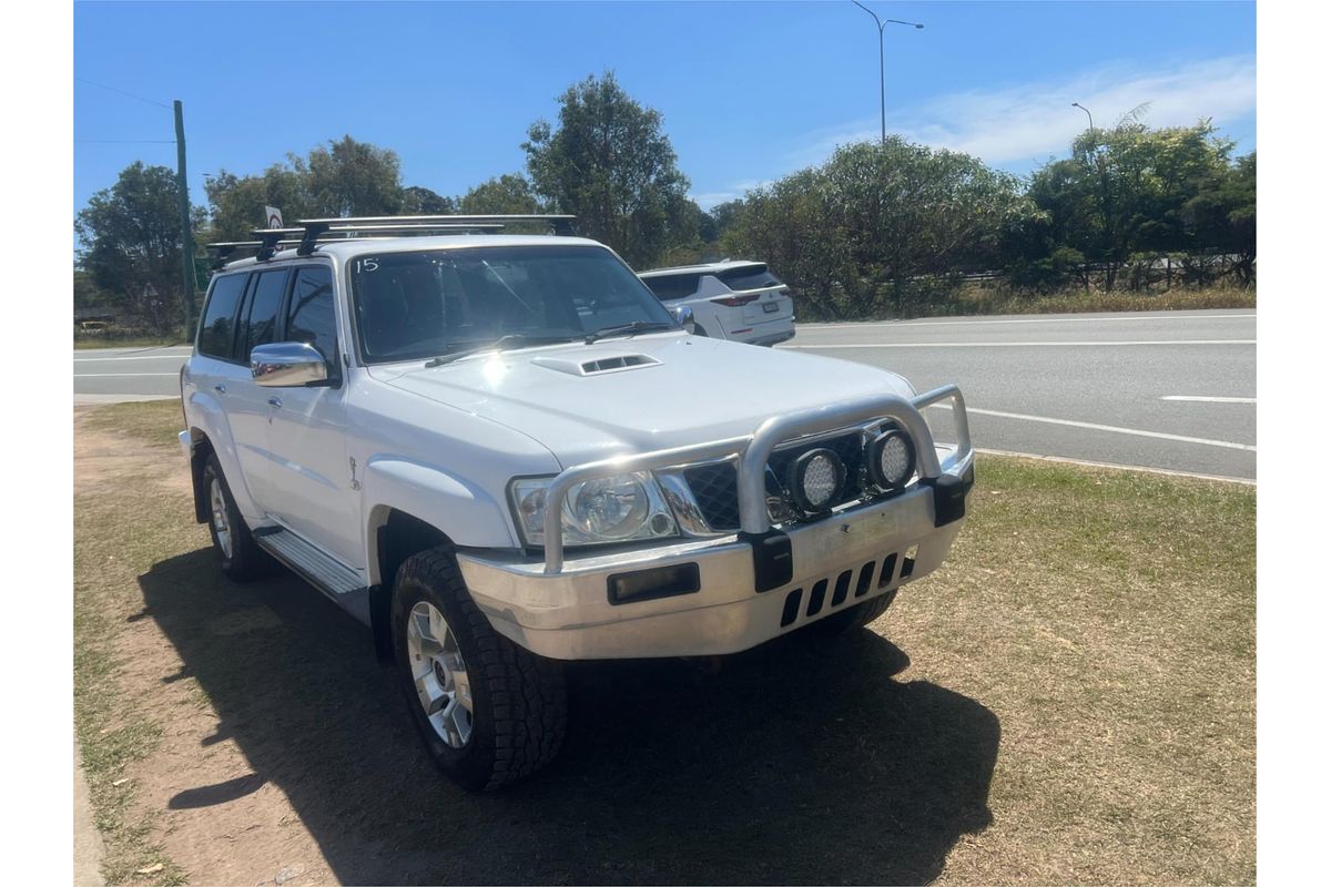 2010 Nissan Patrol ST GU 7
