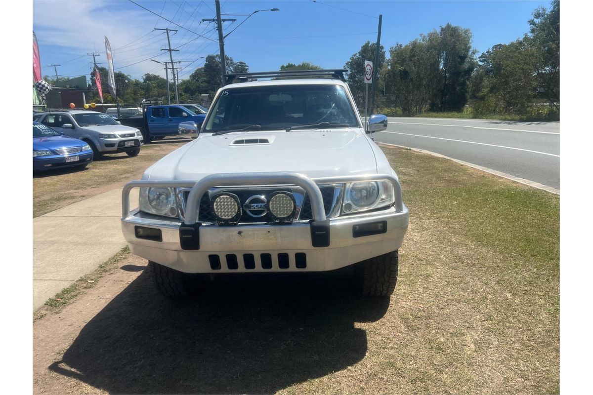 2010 Nissan Patrol ST GU 7