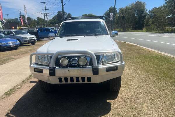 2010 Nissan Patrol ST GU 7