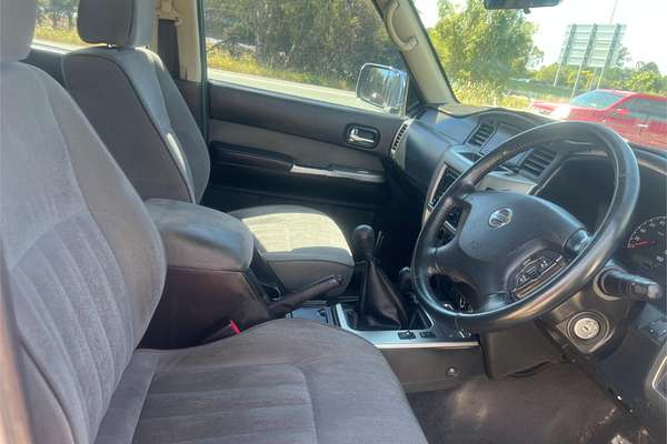 2010 Nissan Patrol ST GU 7