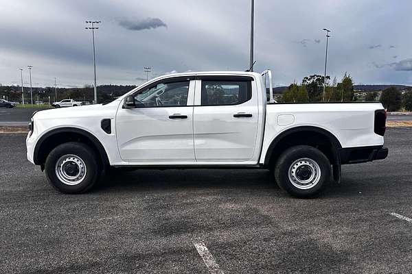2025 Ford Ranger XL 4X4 2.0L