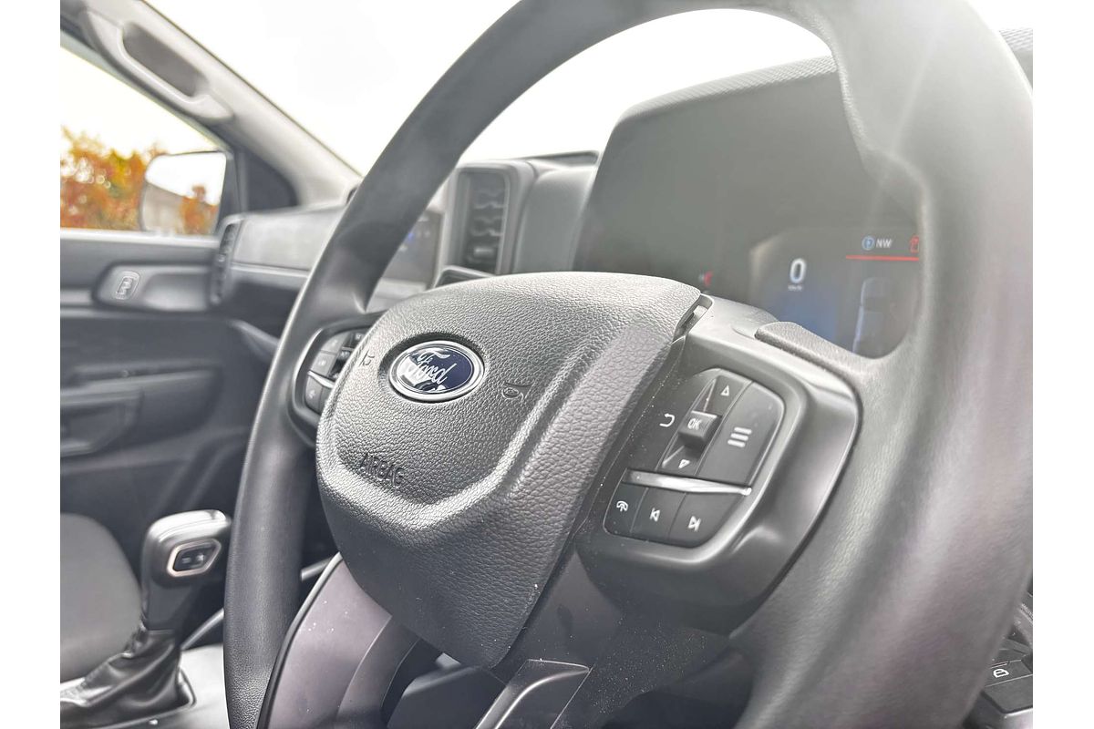 2025 Ford Ranger XL 4X4 2.0L