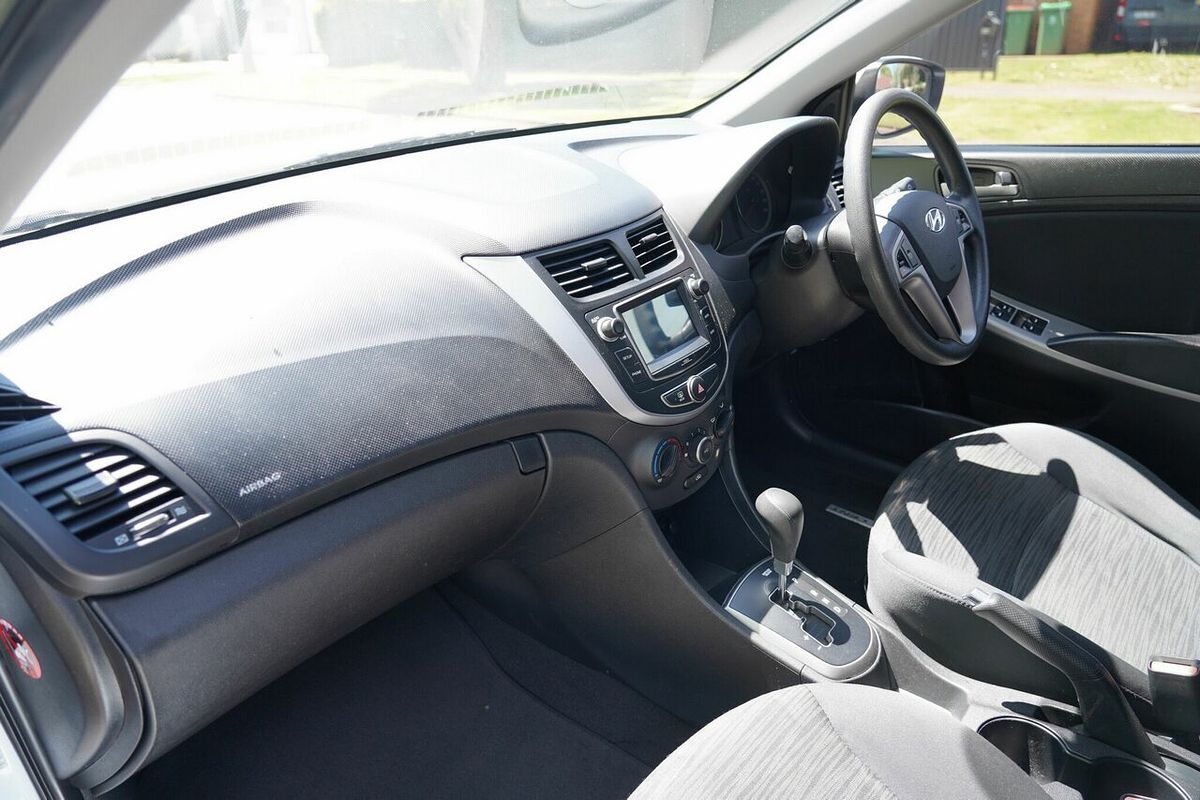 2016 Hyundai Accent Active RB4 MY16