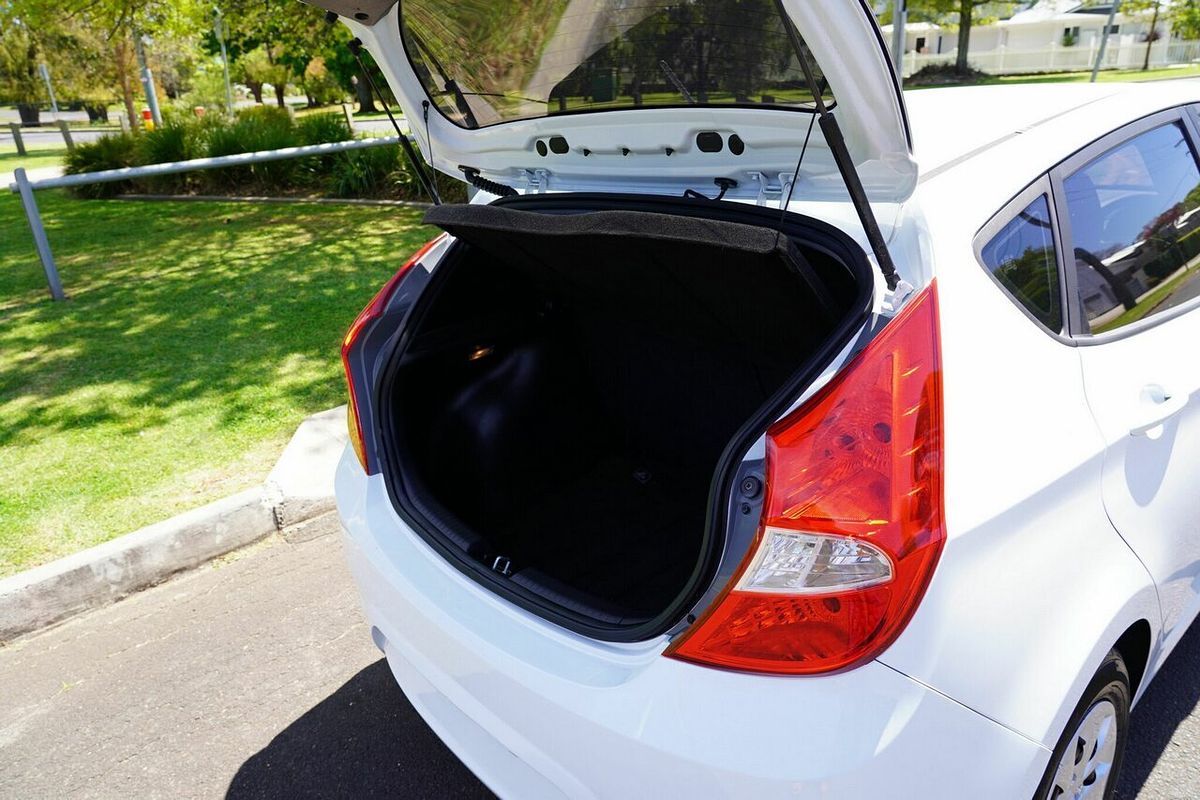 2016 Hyundai Accent Active RB4 MY16