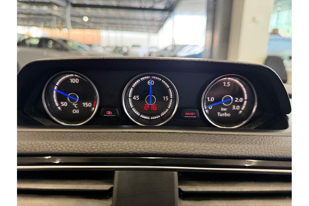 2015 Volkswagen Scirocco R 1S