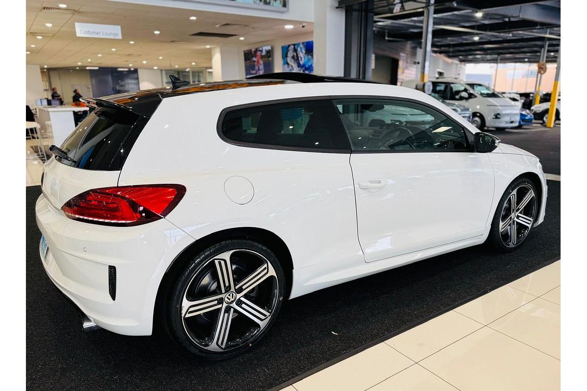 2015 Volkswagen Scirocco R 1S