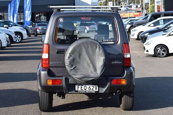 2013 Suzuki Jimny Sierra SN413 T6