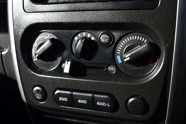 2013 Suzuki Jimny Sierra SN413 T6